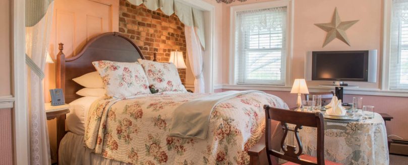 by-the-side-of-the-road-web-ready-171-1-1500x609